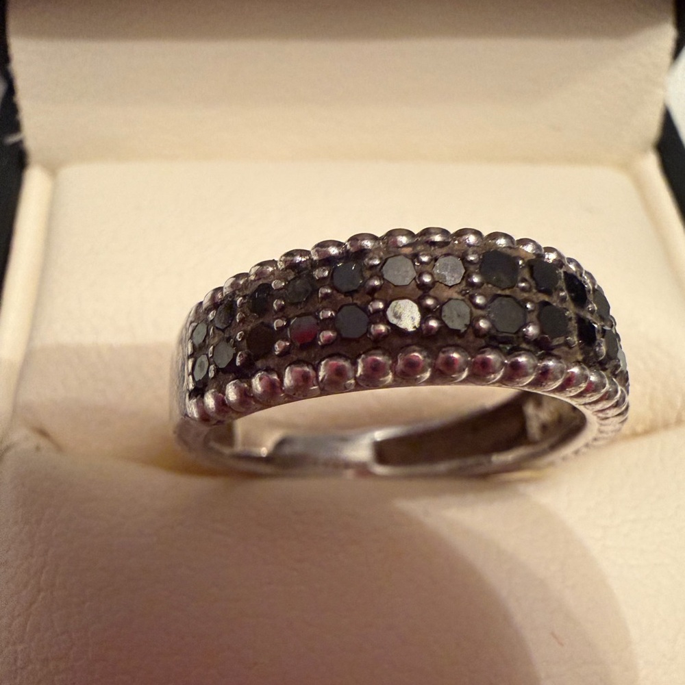 Black Pave’ Black Stone Band Ring